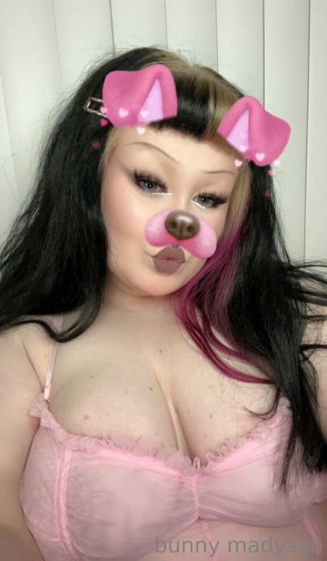 bunnymadysonxxx model naked picture
