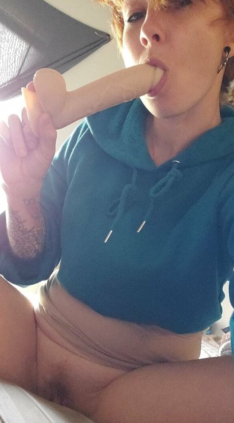 psmeow nude model photo