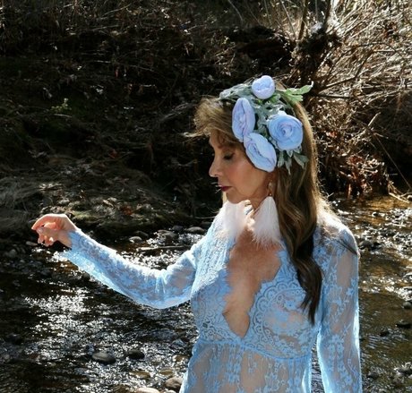 model onlyfans art naked pic