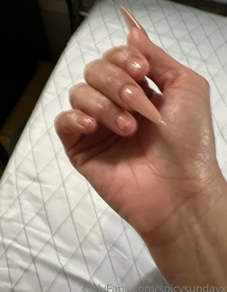 spicysundayx pornstar beautiful image