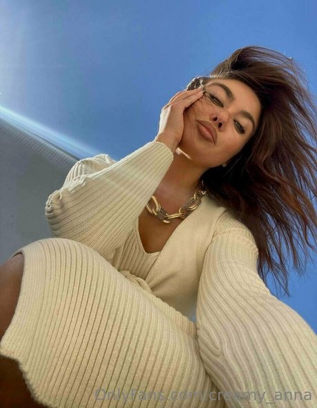 creamy anna top model picture