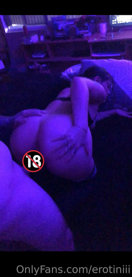 erotiniii erotic model pictures