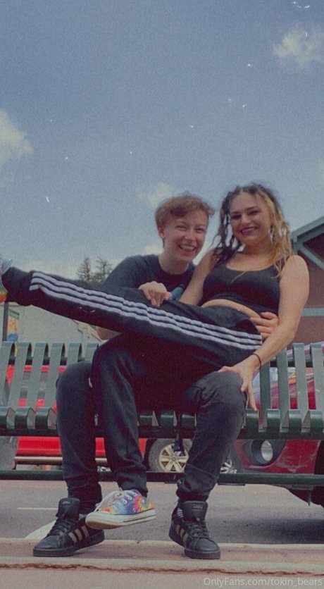 tokin bears beautiful actress picture