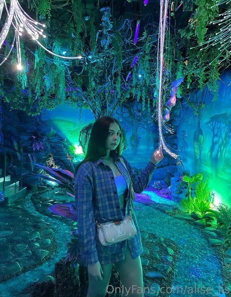 alise lis erotic pornstar pic