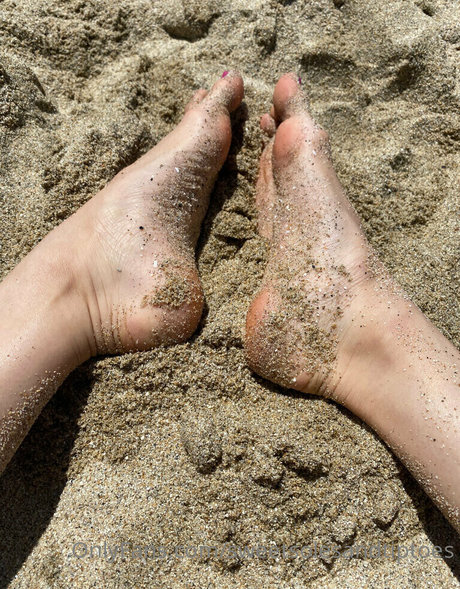 perfect feet onlyfans nice pic