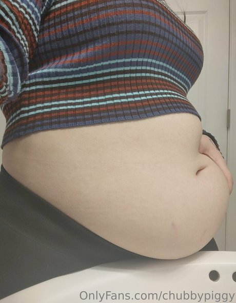 chubbypiggy actress pics