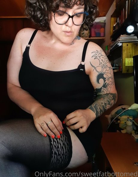 sweetfatbottomed hot actress archive