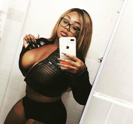 black lesbian onlyfans hot sex photo