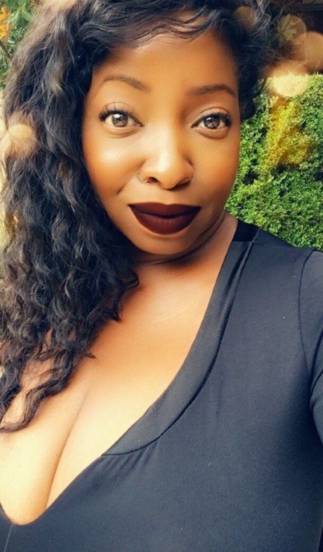 vanessablue model free gallery