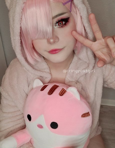 Cringycatgirl perfect model pic