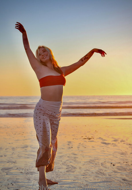 willowwhispers perfect actress pics