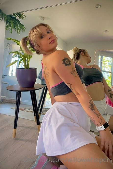 willowwhispers pornstar galleries