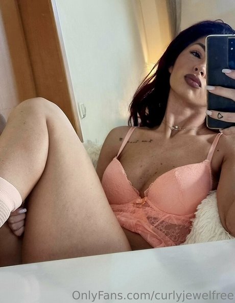 shemale handjob onlyfans free porn picture