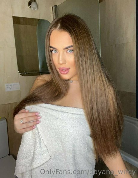 tall onlyfans hot picture