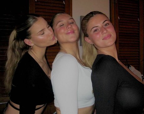 Shea O pornstar erotic pictures