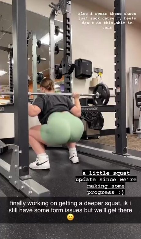 Emily V porn actress gallery