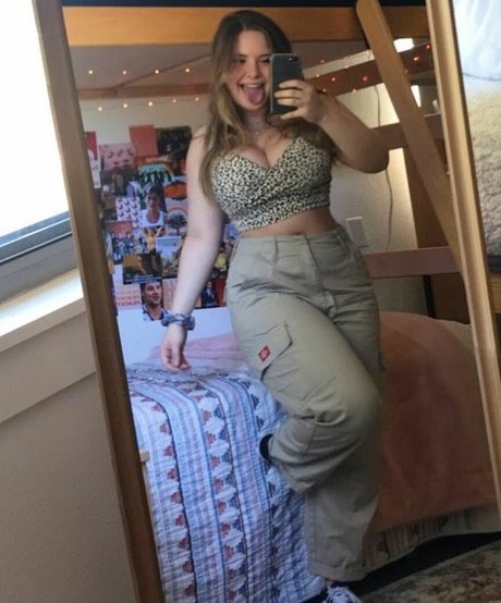 Haley E top pornstar pics