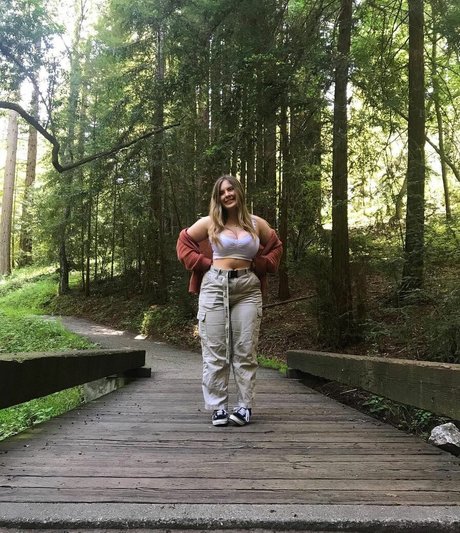 Haley E star porn pic