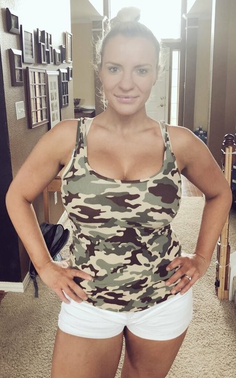 gay gym onlyfans erotic pic