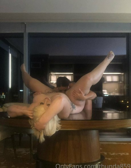 thunda859 star top picture