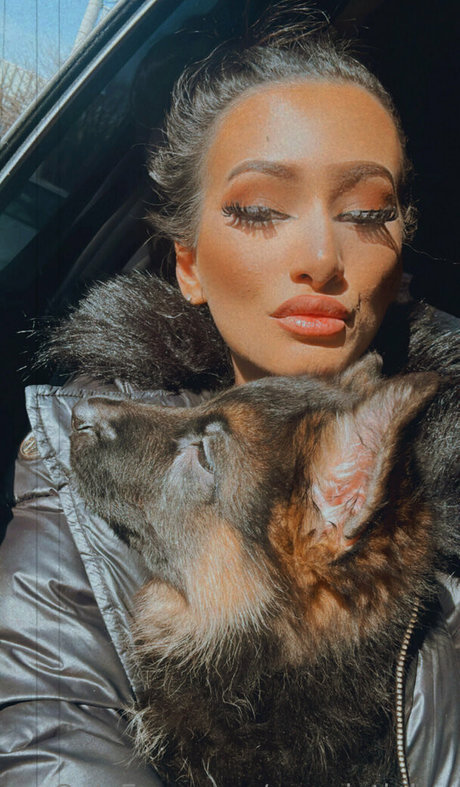 blonde shemale onlyfans sexy image