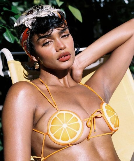 Aslayy Baugh perfect pornstar image