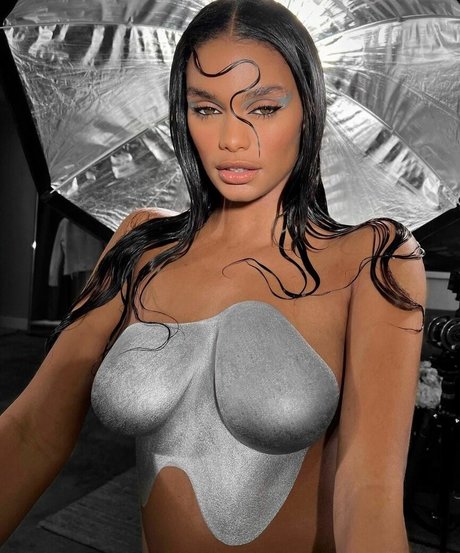 Aslayy Baugh nude actress pics