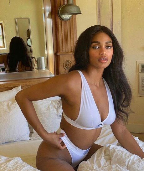 Aslayy Baugh high quality star gallery