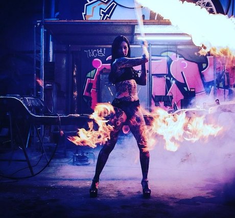 FemkeFTW hot actress pic