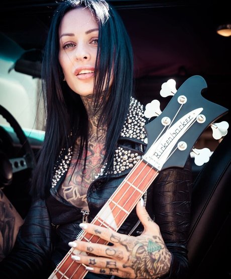 FemkeFTW star pretty photo