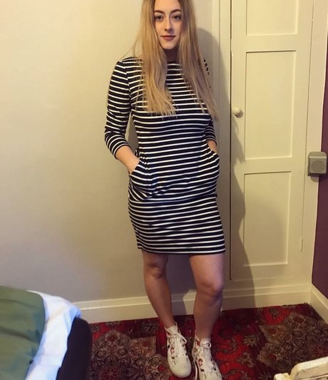 big tits college onlyfans pretty pics