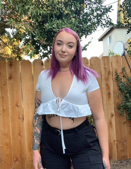 shemale handjob onlyfans free nude pics