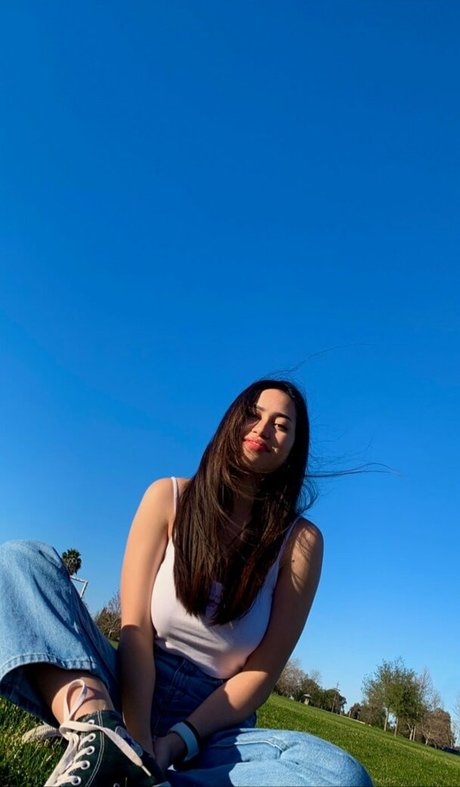 goth threesome onlyfans free sex pics