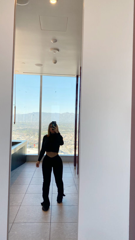 Lauren Pisciotta naked star pictures