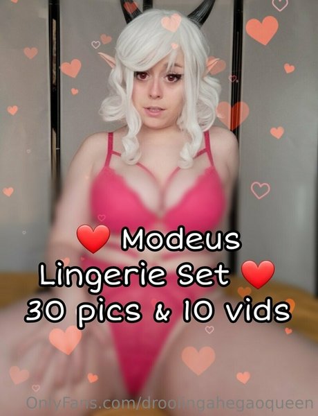 DroolingAhegaoQueen model nice picture