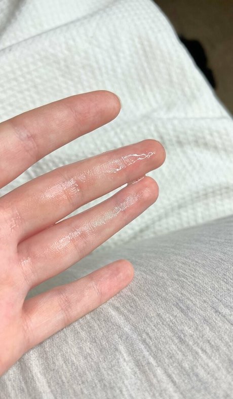 Elsathora star adult pic