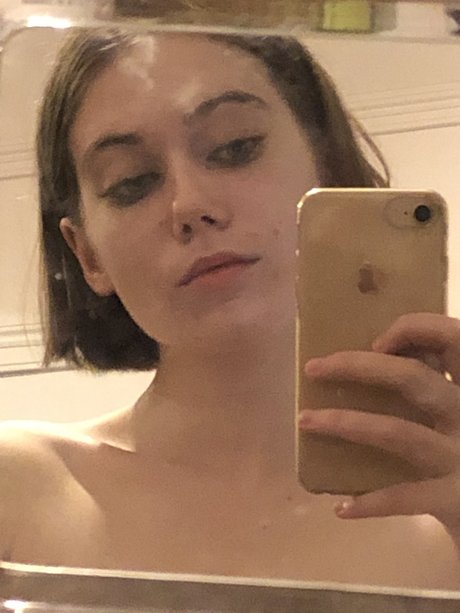 Clamgirl erotic star img