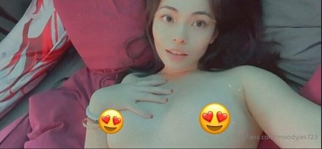 Moodyjes723 pornographic actress photo