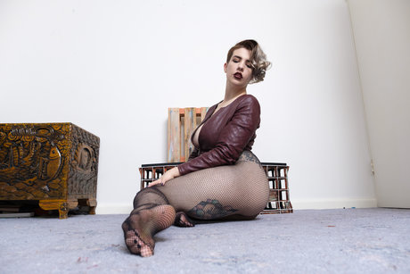 Ava Twitchling model free picture