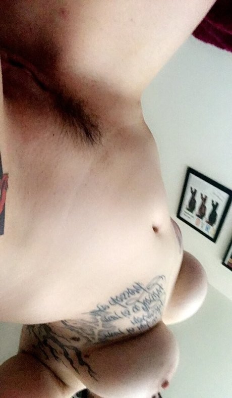 Ava Twitchling model nude img