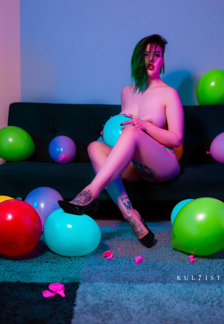 latina shemale onlyfans sex image