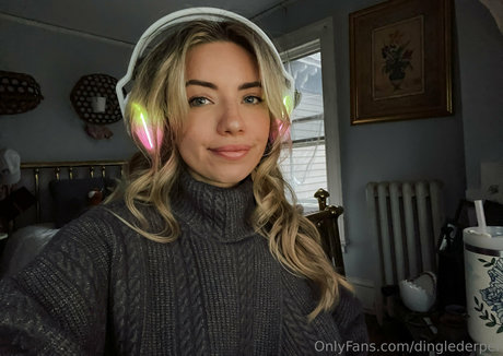 blonde princess onlyfans art nude archive