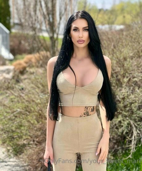 Mari Sweet top actress pics