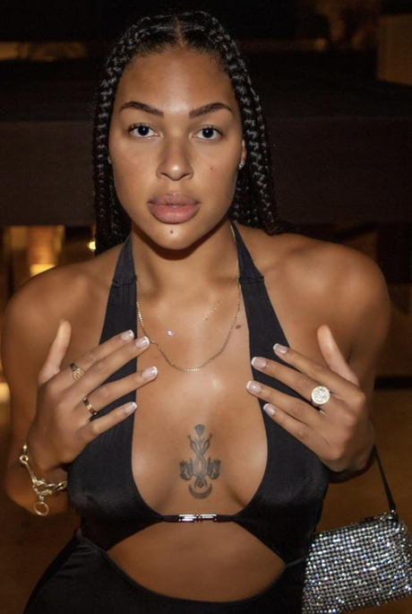 hottest young onlyfans hot naked gallery