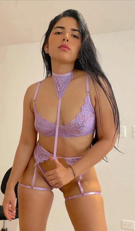 Andrea Brown_ hot star photos