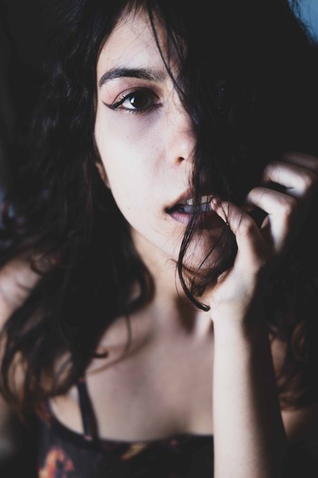 Michevla hot model images