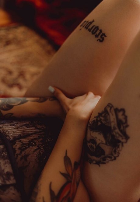 Thatsoraven95 star sexy images