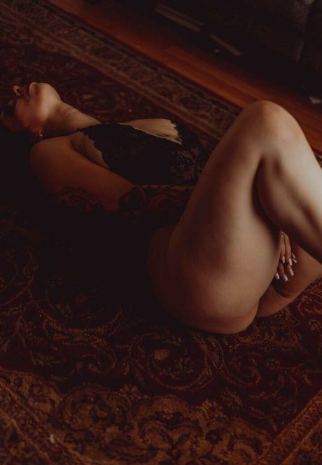 Thatsoraven95 hot pornstar archive