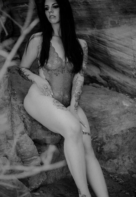 Thatsoraven95 star nice photo