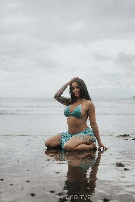 slut milf onlyfans top gallery